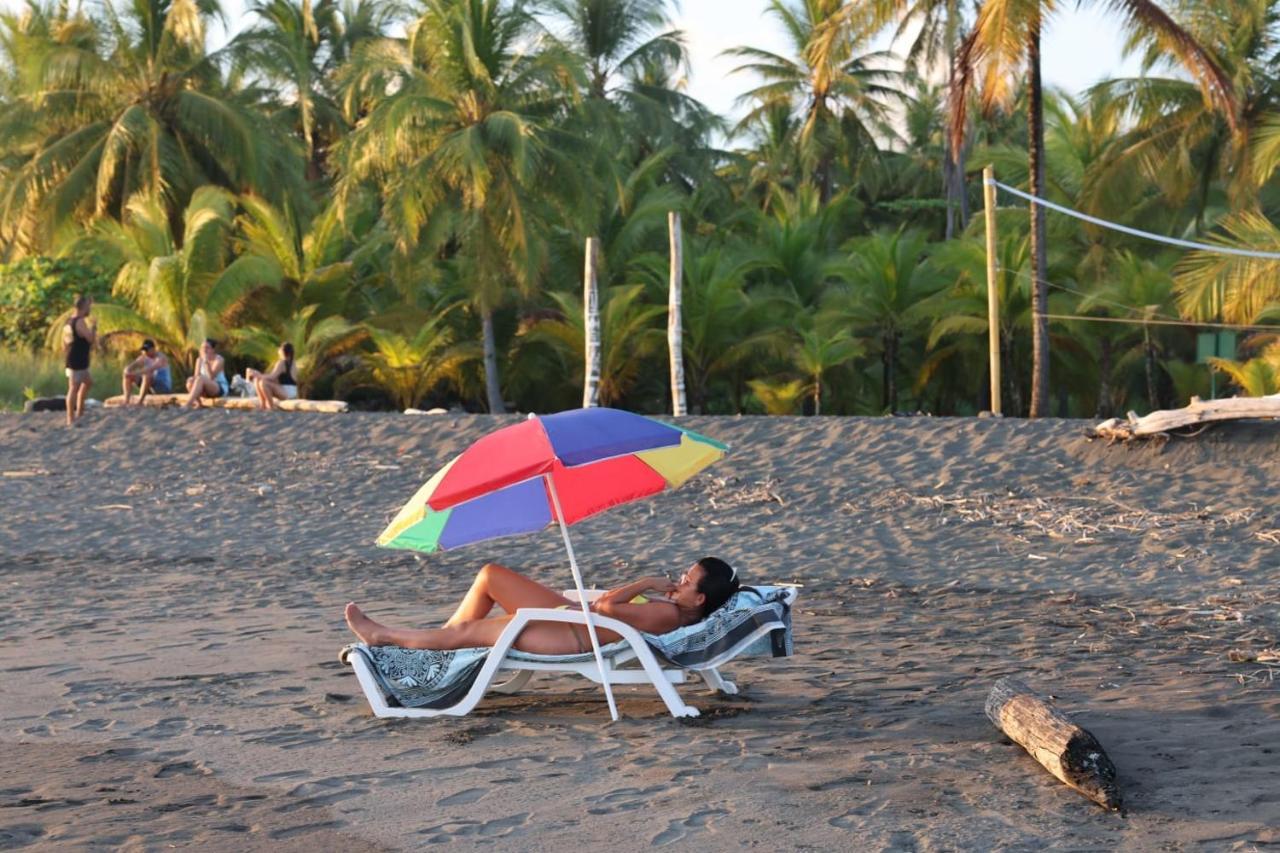 Cocomar Beachfront Hotel ケポス エクステリア 写真